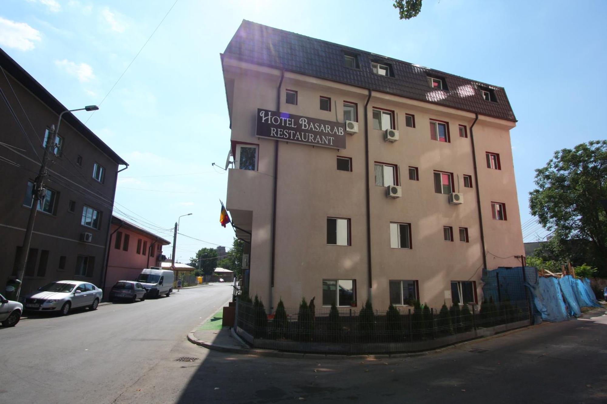 Hotel Basarab Bucharest Exterior photo